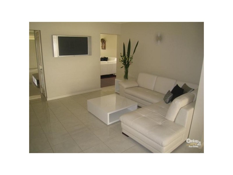 9 Holbrook Street, Bossley Park NSW 2176