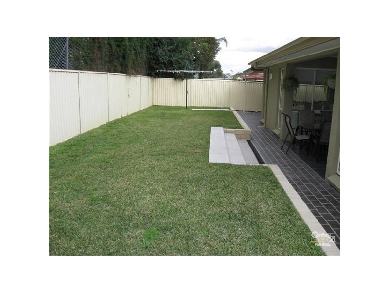 9 Holbrook Street, Bossley Park NSW 2176