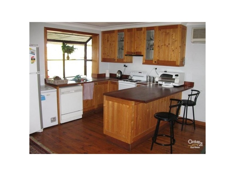 5 Belfield Road, Bossley Park NSW 2176