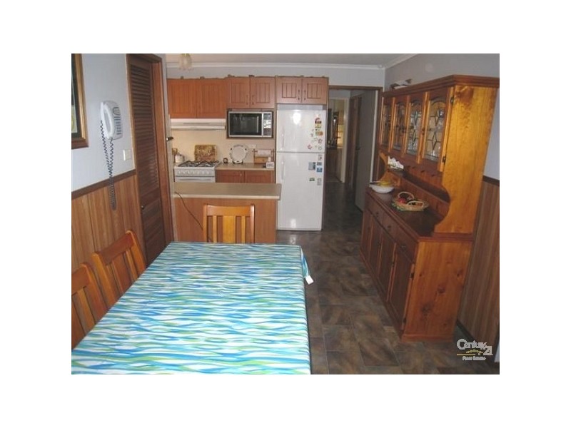 9 Benghazi Street, Bossley Park NSW 2176