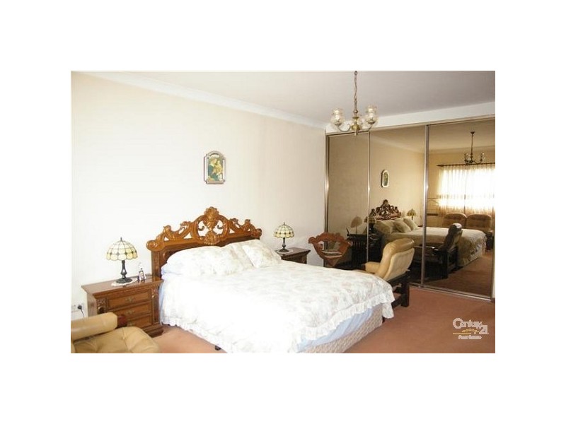 Bossley Park NSW 2176