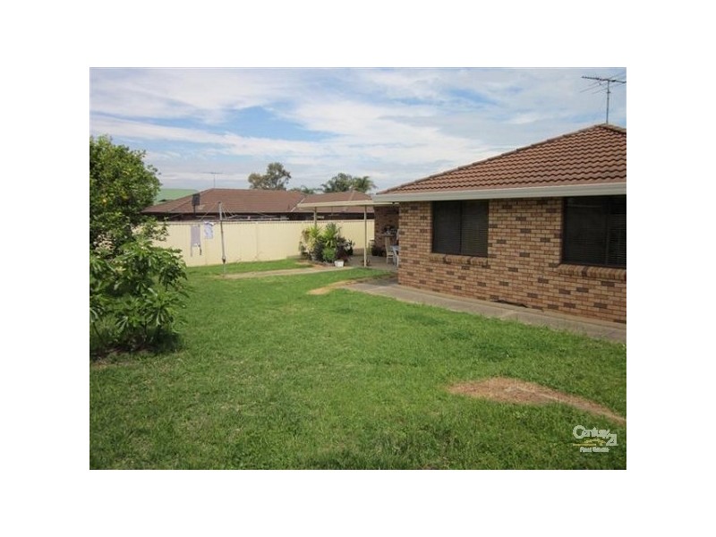 12 Cree Crescent, Greenfield Park NSW 2176