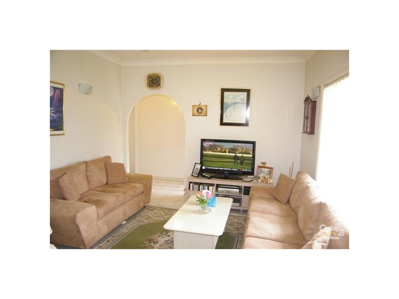 48 Shackel Avenue, Old Guildford NSW 2161