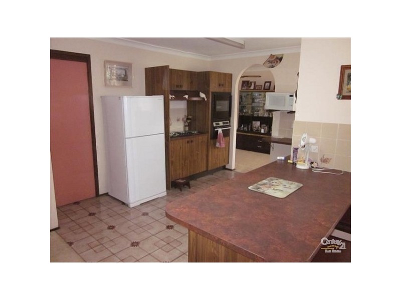 13 Alamein Road, Bossley Park NSW 2176