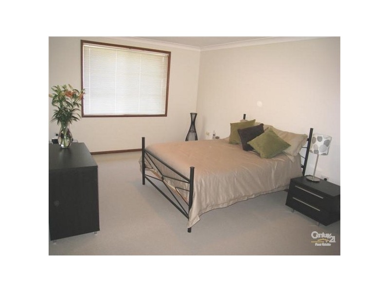 6 Jasnar Street, Greenfield Park NSW 2176
