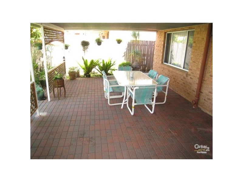 6 Jasnar Street, Greenfield Park NSW 2176