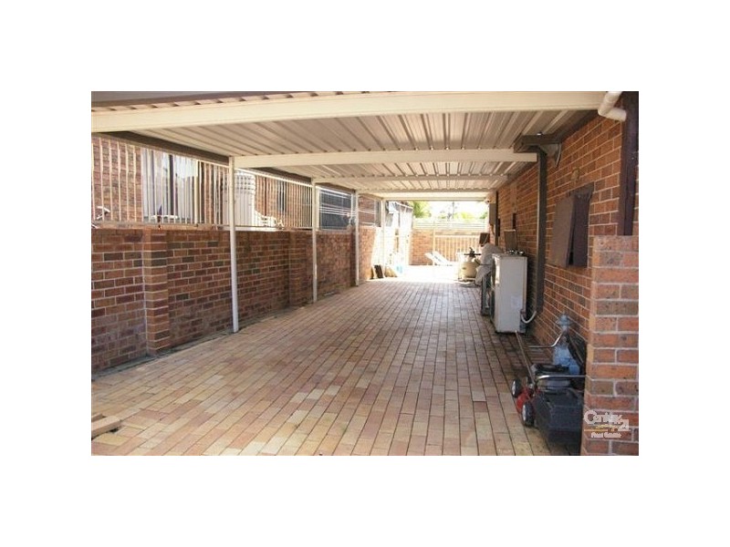 23 Kingfisher Avenue, Bossley Park NSW 2176