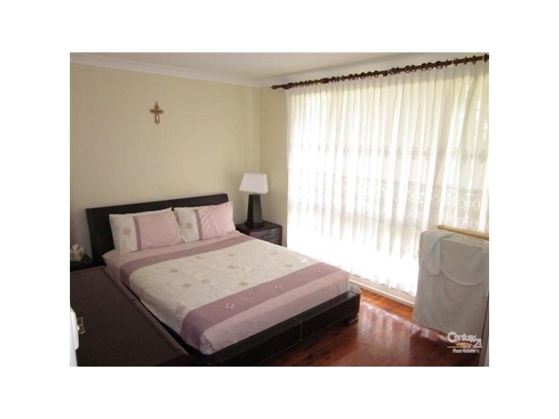 Bossley Park NSW 2176