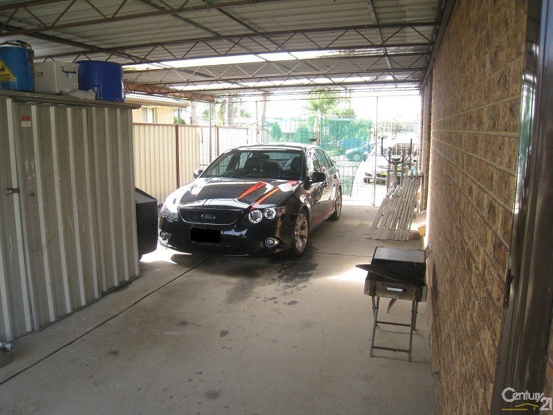 Bossley Park NSW 2176