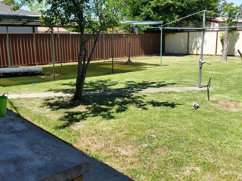 Bossley Park NSW 2176