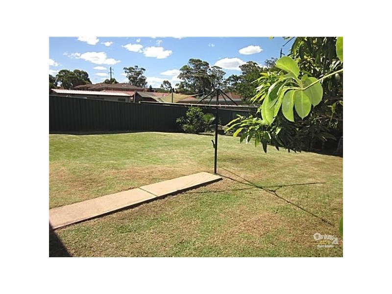 Bossley Park NSW 2176