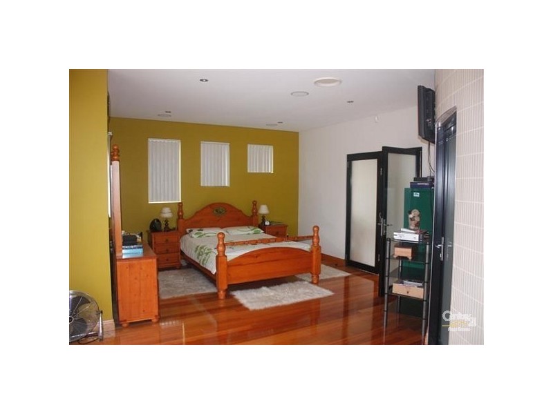 21 Flowerdale Road, Liverpool NSW 2170