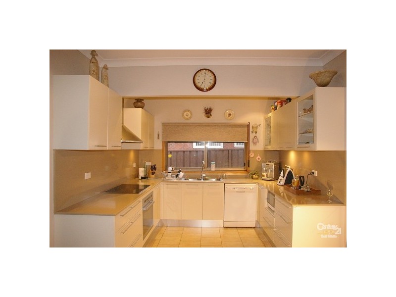 Bossley Park NSW 2176