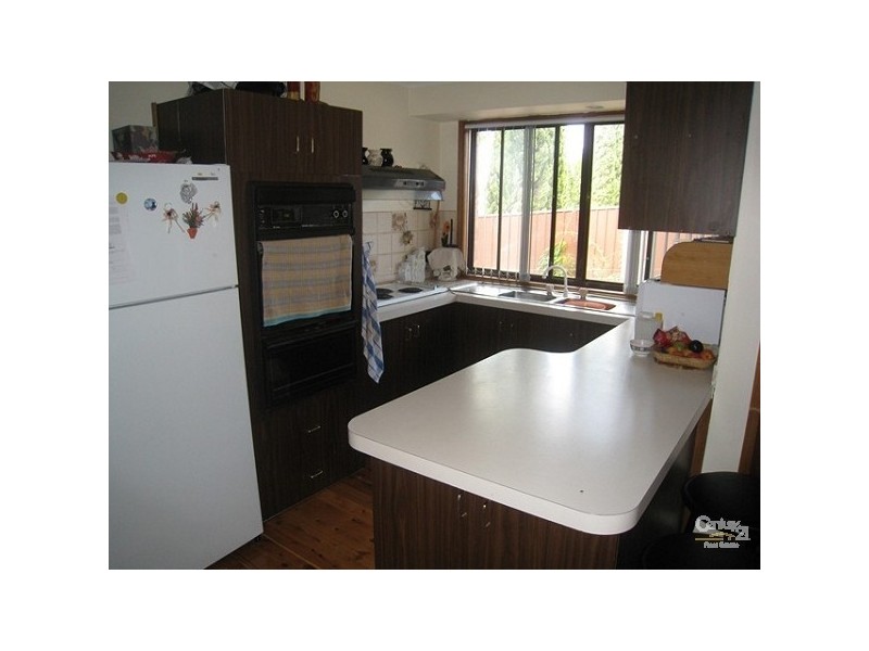 Edensor Park NSW 2176