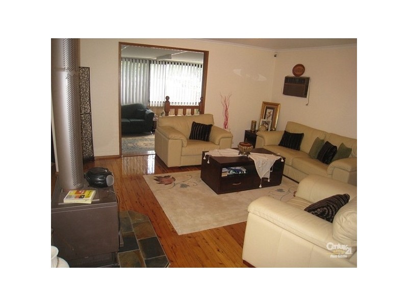 Edensor Park NSW 2176