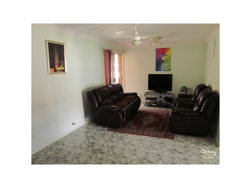 103 Sanderling Street, Hinchinbrook NSW 2168