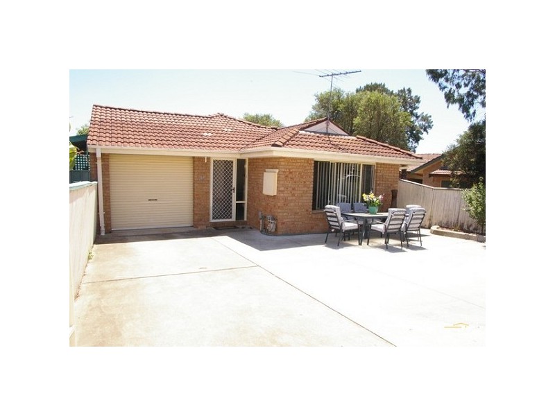 St Johns Park NSW 2176