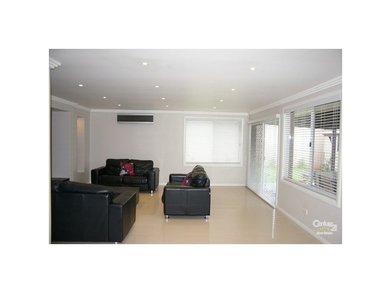 Edensor Park NSW 2176