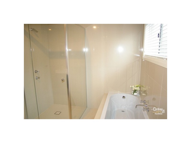 Edensor Park NSW 2176