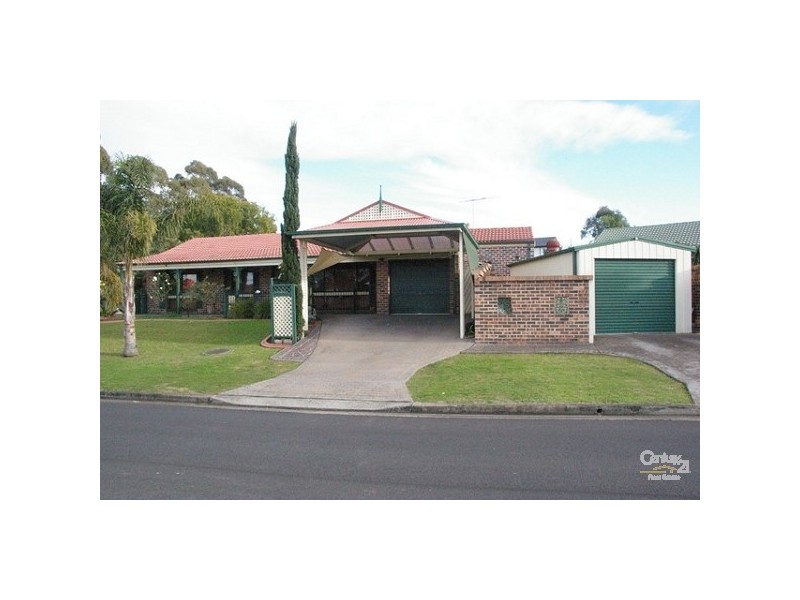 17 Moorina Close, Greenfield Park NSW 2176