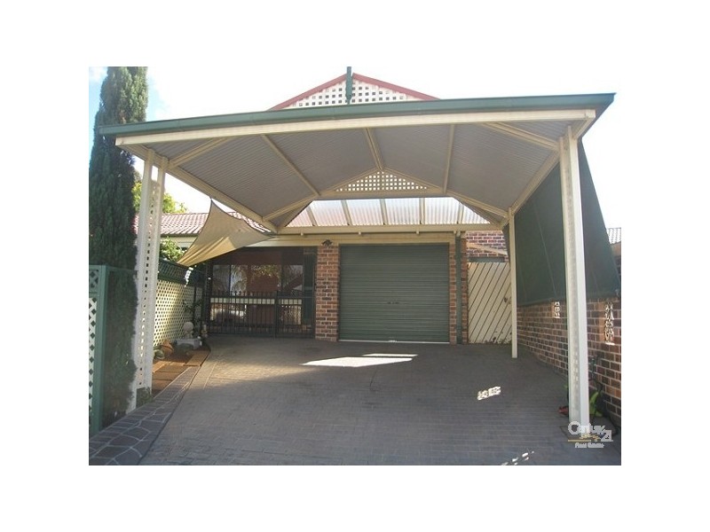 17 Moorina Close, Greenfield Park NSW 2176