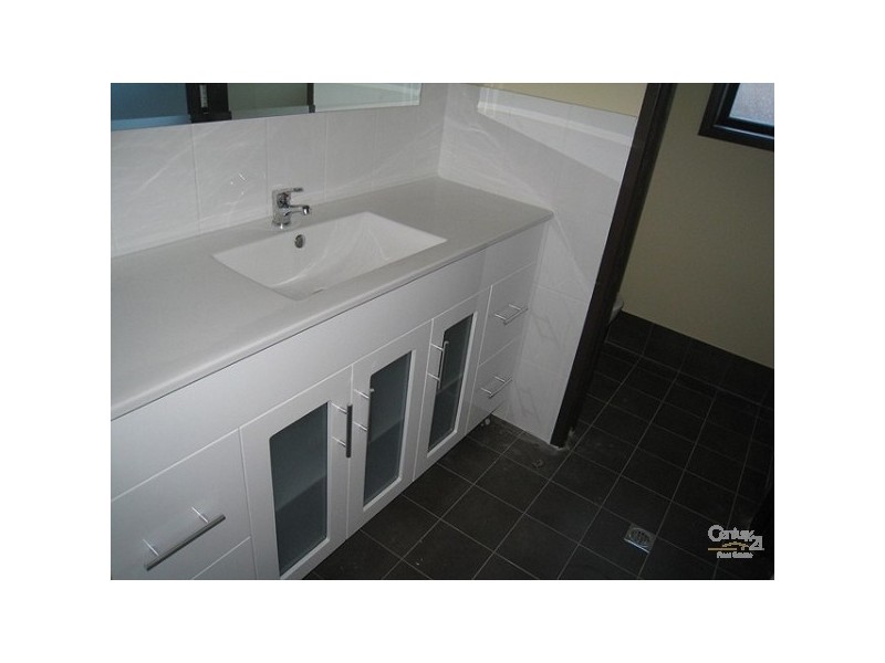 Bossley Park NSW 2176