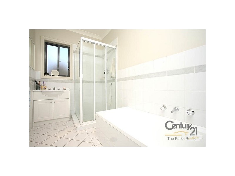 17/38 Marconi Road, Bossley Park NSW 2176