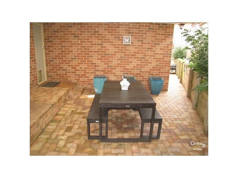 Edensor Park NSW 2176