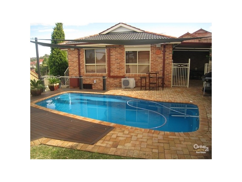 Edensor Park NSW 2176