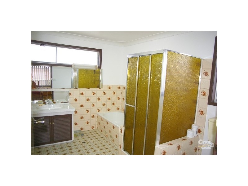 Bossley Park NSW 2176