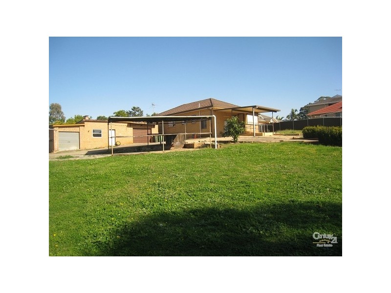 Edensor Park NSW 2176