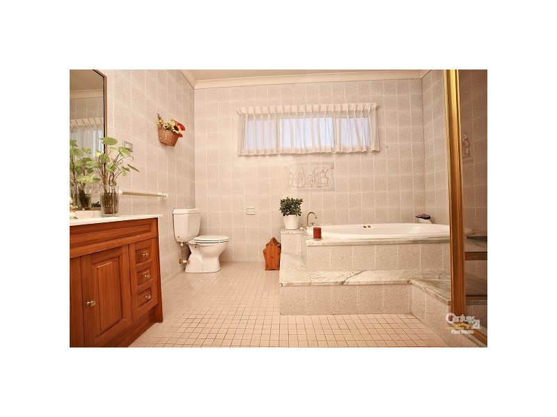 Bossley Park NSW 2176