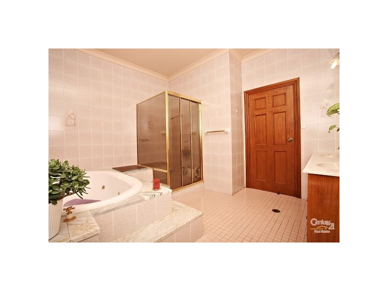 Bossley Park NSW 2176