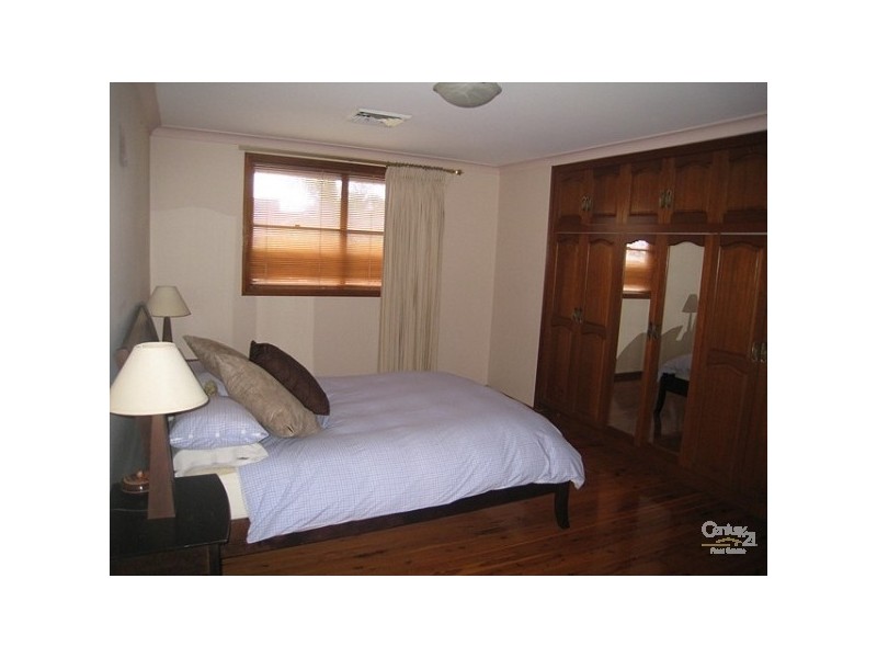 Bossley Park NSW 2176