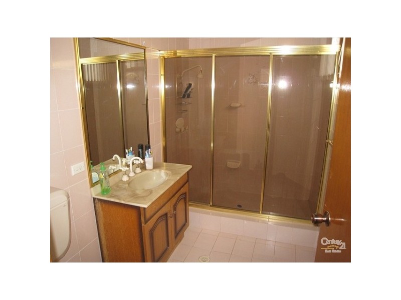 Bossley Park NSW 2176