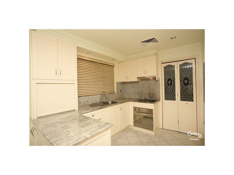 6 Walpole Close, Wetherill Park NSW 2164