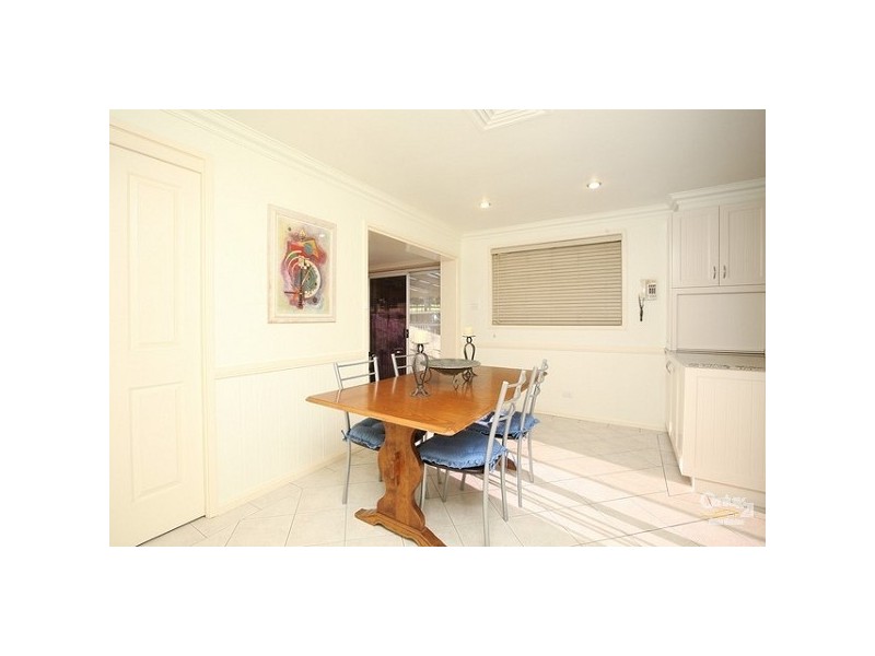 6 Walpole Close, Wetherill Park NSW 2164