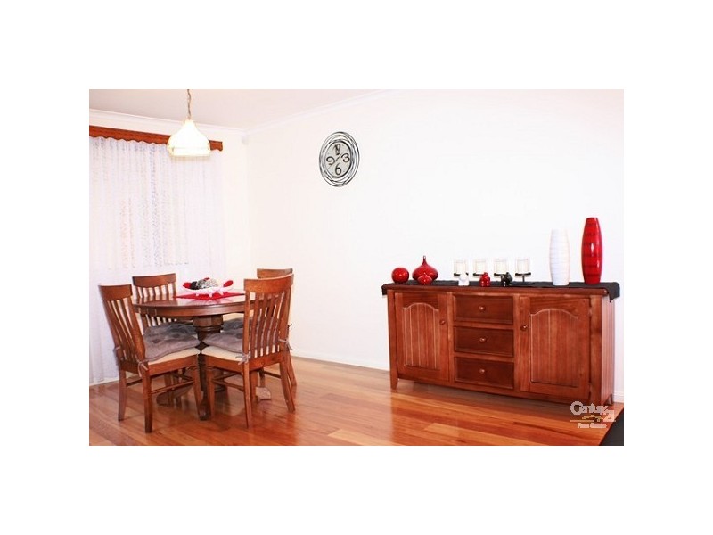 69 Quarry Road, Bossley Park NSW 2176