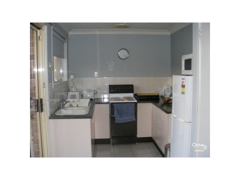 Edensor Park NSW 2176