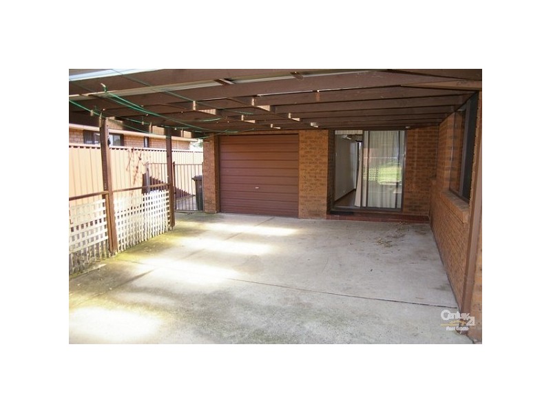 Bossley Park NSW 2176