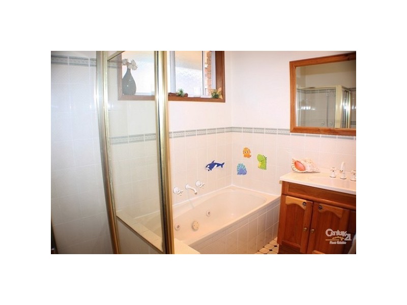 Bossley Park NSW 2176