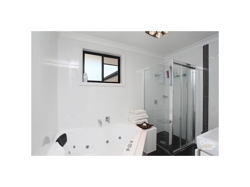 Bossley Park NSW 2176