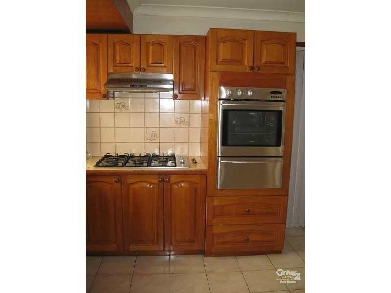 Greenfield Park NSW 2176