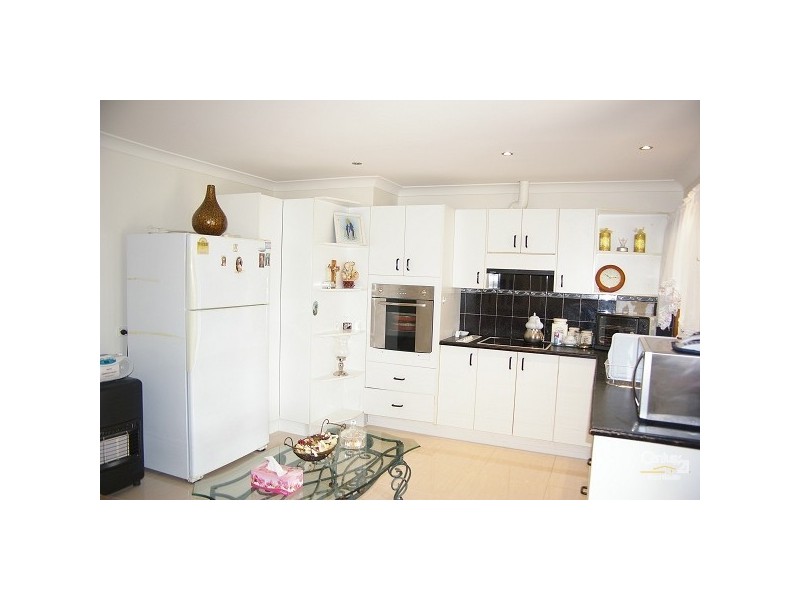 11 Burr Close, Bossley Park NSW 2176