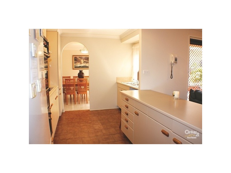 5 Holbrook Street, Bossley Park NSW 2176