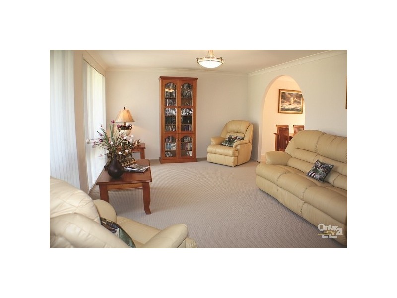 5 Holbrook Street, Bossley Park NSW 2176