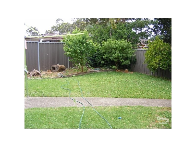 Greenfield Park NSW 2176