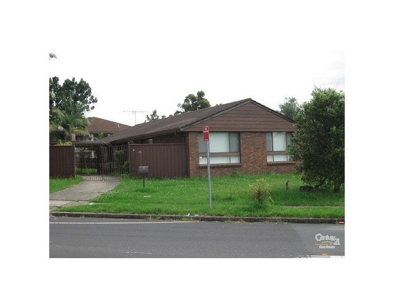 Edensor Park NSW 2176