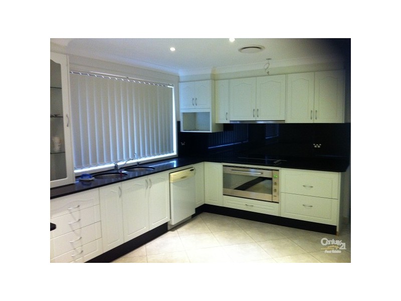 Edensor Park NSW 2176