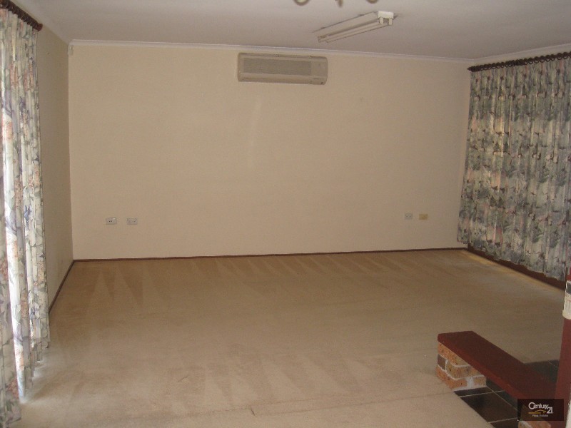 Bossley Park NSW 2176